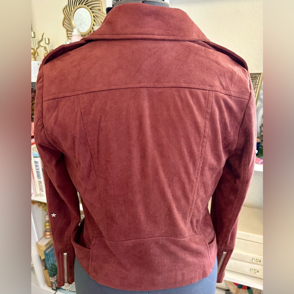 BB Dakota Love Walk Faux Suede Moto Jacket In Cherrywood Sz M Pearls & Studs - Picture 5 of 13